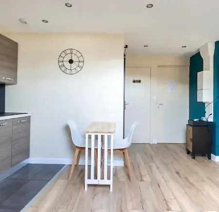 Danton Confortable Chaleureux Proche Centre-ville Apartment Reims