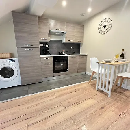 Danton Confortable Chaleureux Proche Centre-ville Appartamento Reims